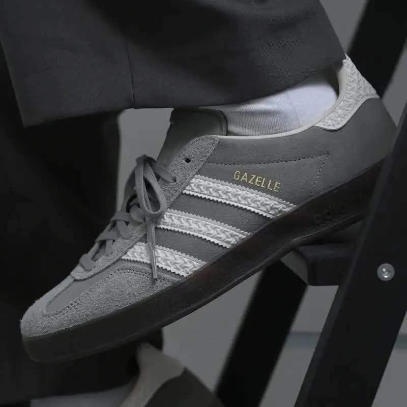 Adidas Ash
