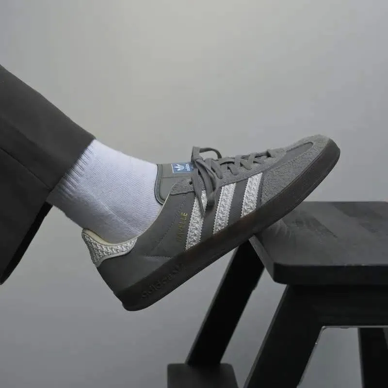 Adidas Ash