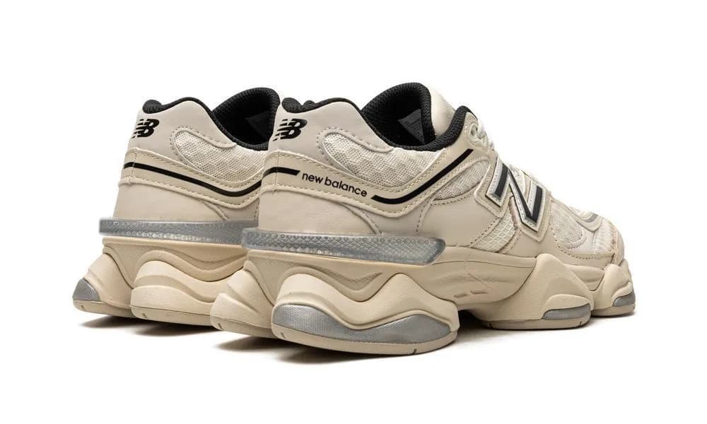 NEW BALANCE 9060 WHITE AND BLACK