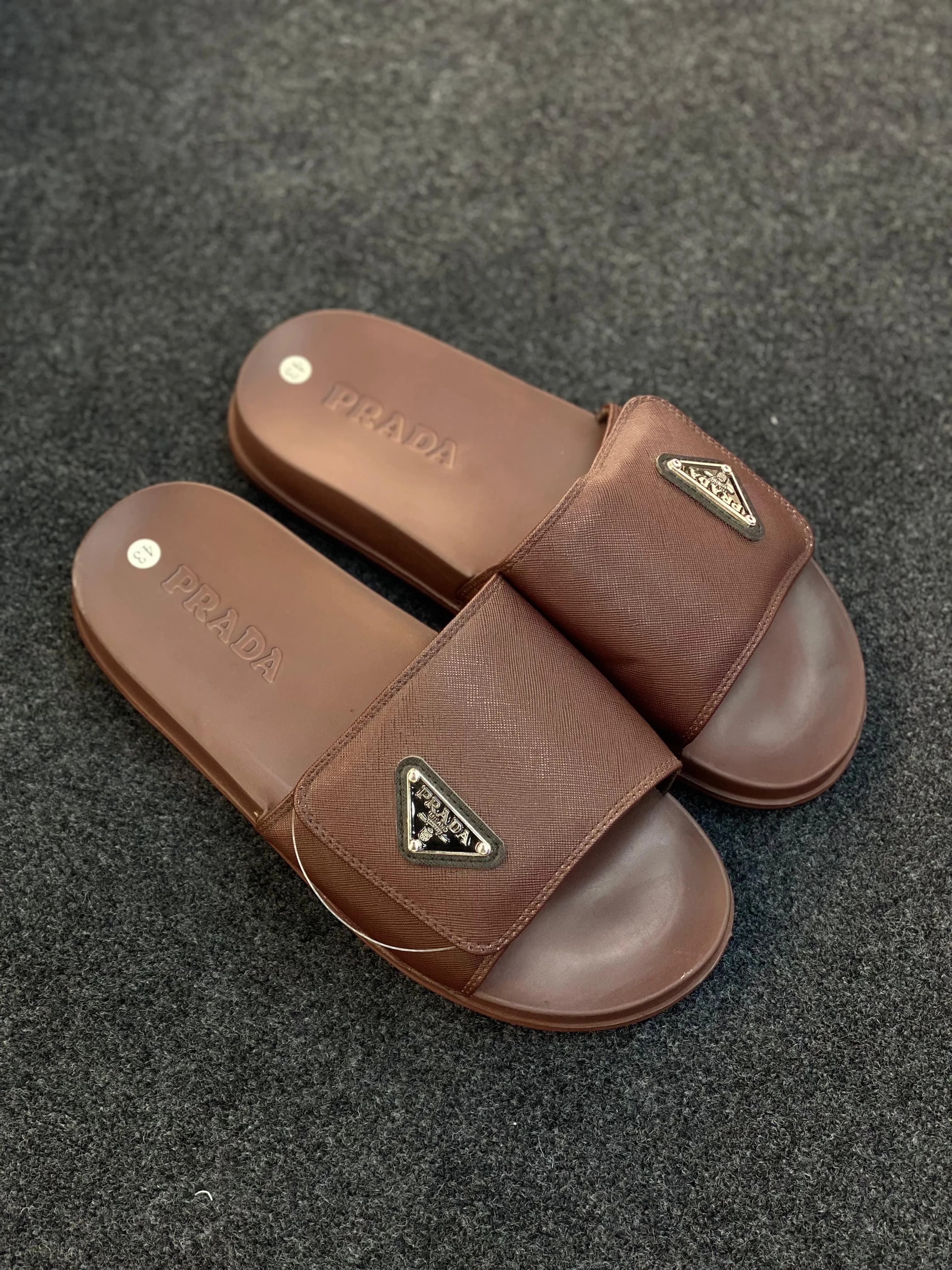 Prada Saffiano Leather Slide chocolate 
