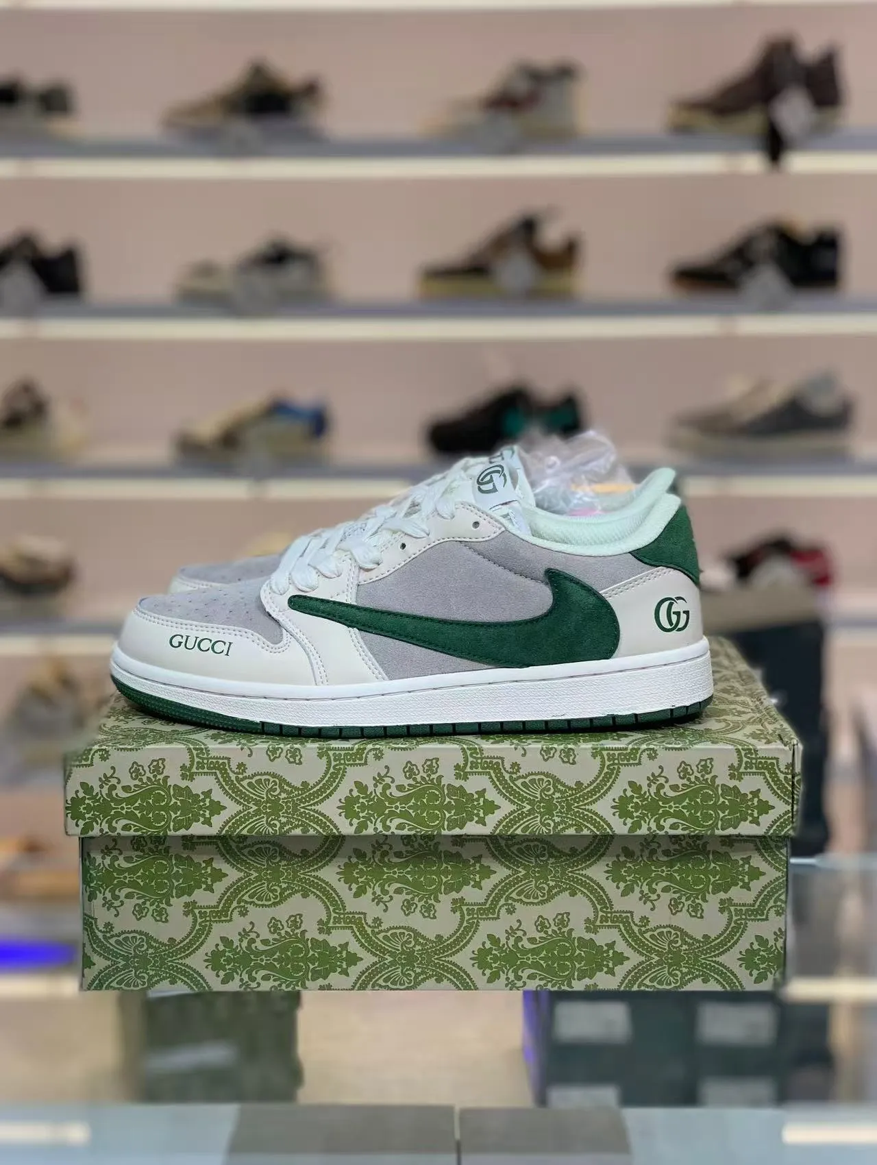 Air Jordan 1 Low x Travis Scott x Gucci 'Forest Eclipse'