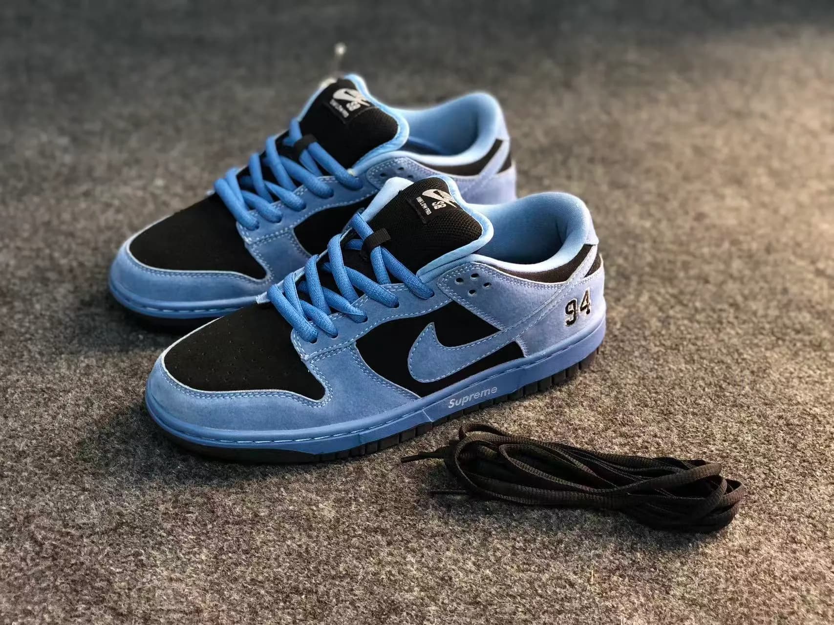 Nike SB Dunk Low Supreme '94 'Ocean Fog'