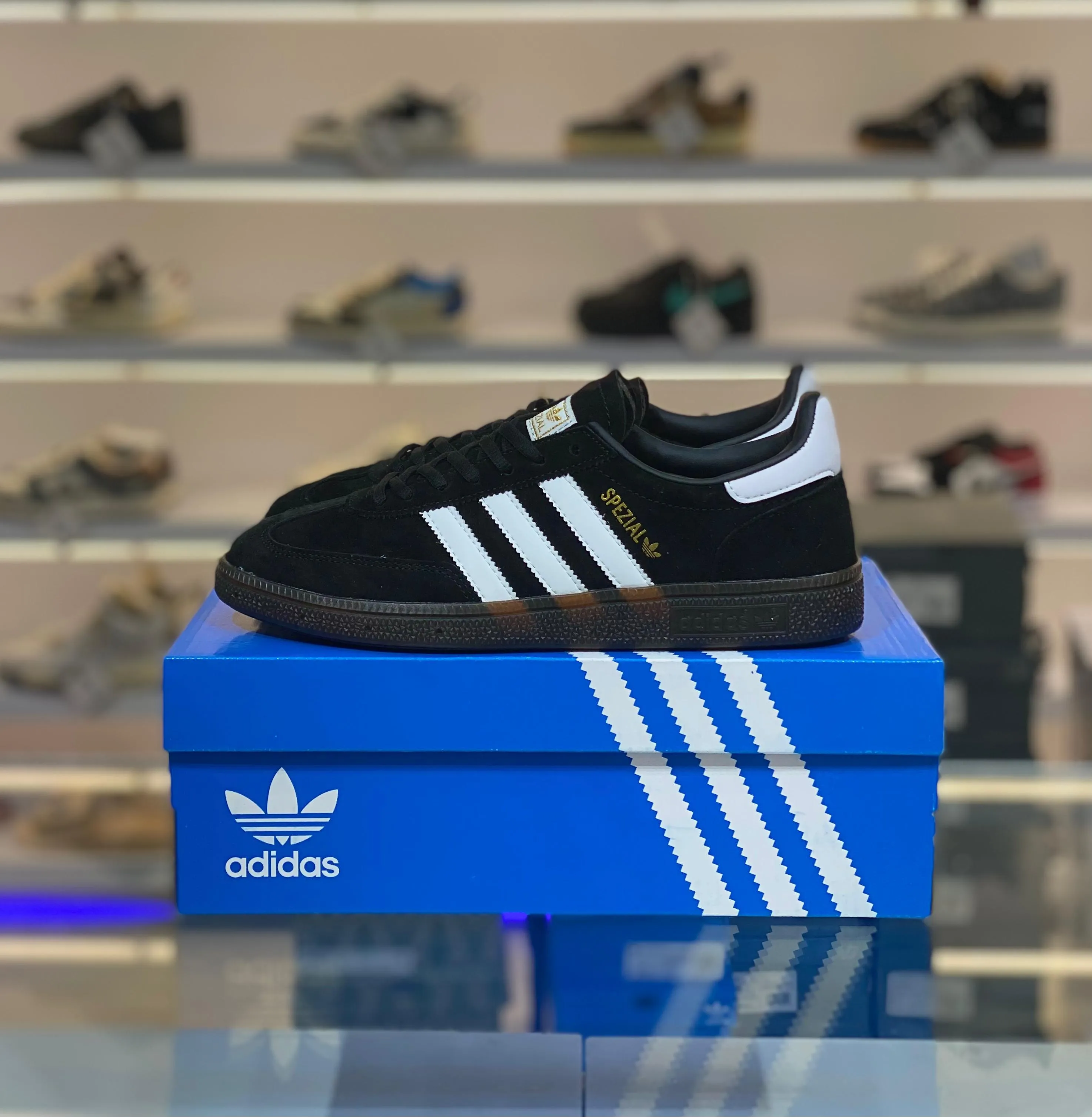 adidas  Handball Spezial "Core Black / Cloud White