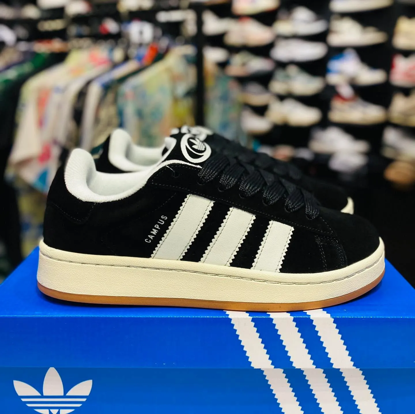 Adidas Campus 00s — Core Black / Cloud White
