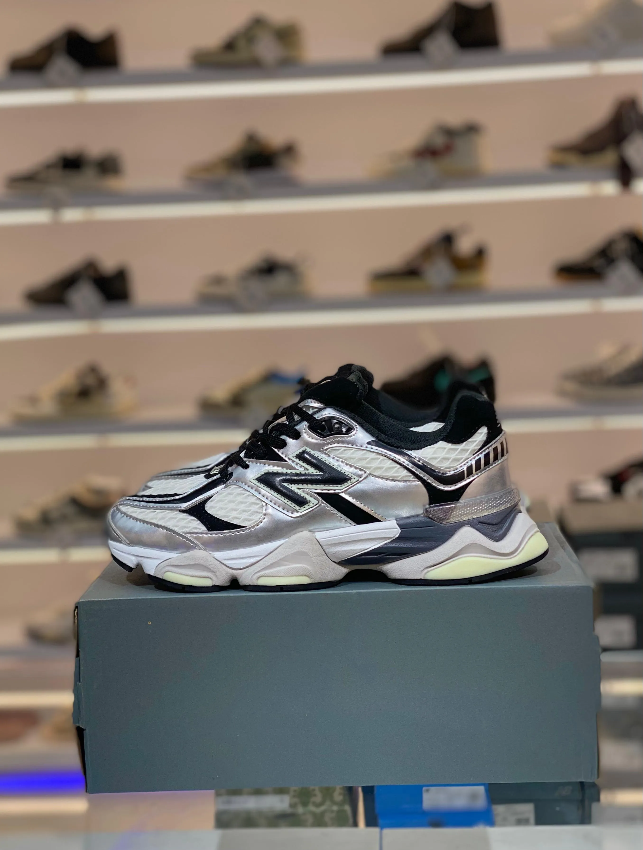 New Balance 9060 "Metallic Silver Black"