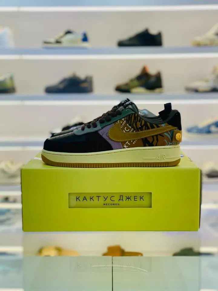 Air Force 1 Low x Travis Scott Cactus Jack