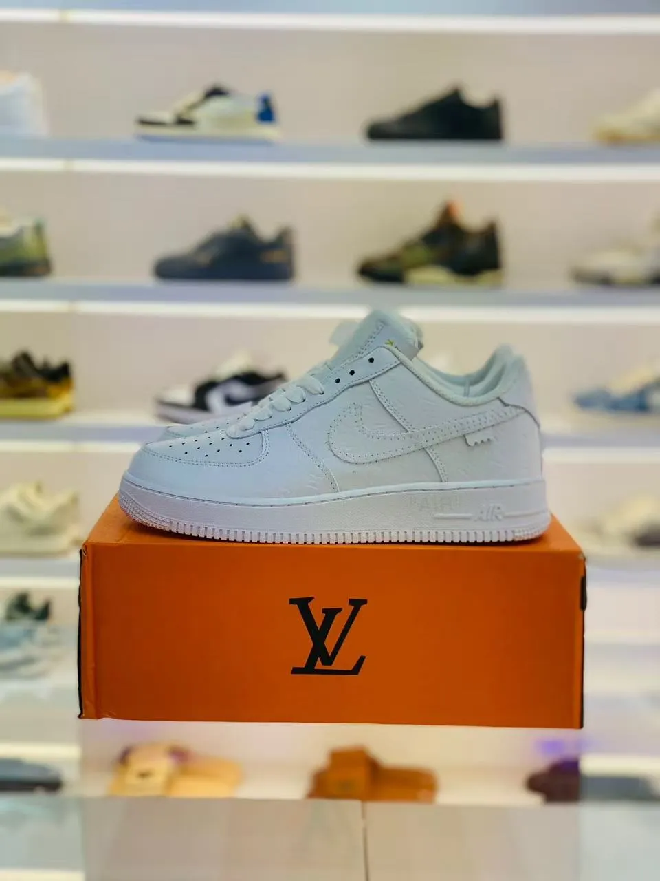 Louis Vuitton x Nike Air Force 1 Low "by Virgil Abloh" — Triple White